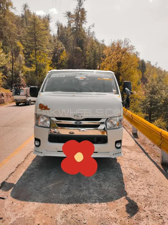 Toyota Hiace 2009 for Sale in Islamabad Image-1