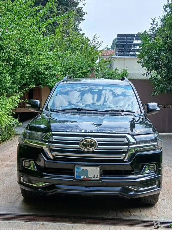 Toyota Land Cruiser 2011 for Sale in Islamabad Image-1
