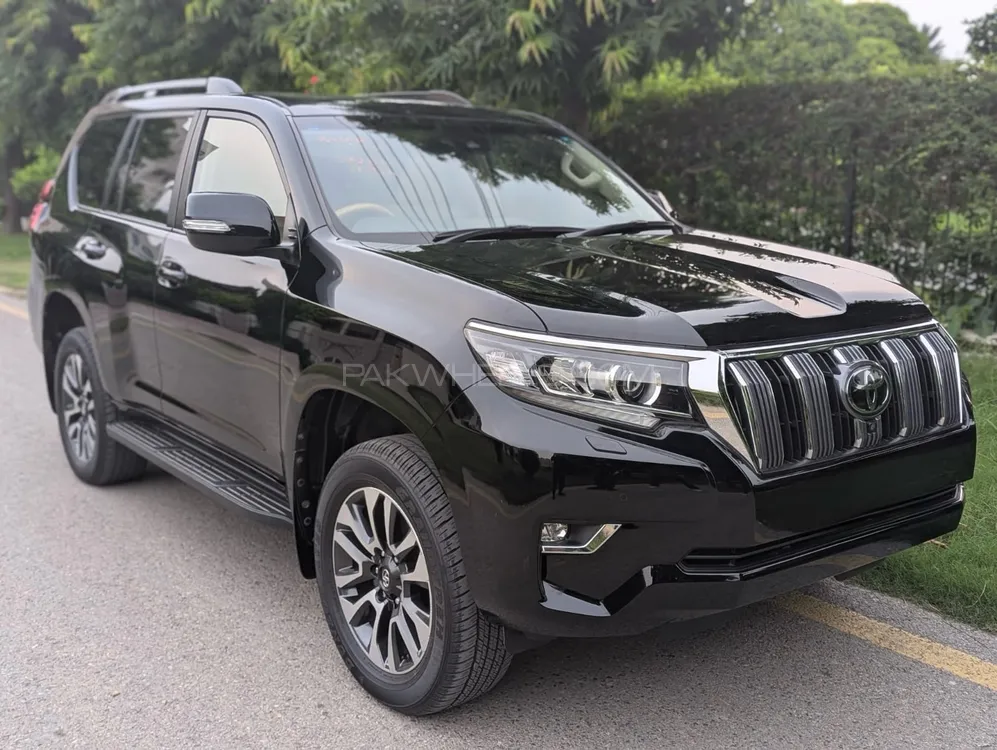 Toyota Prado 2021 for Sale in Lahore Image-1