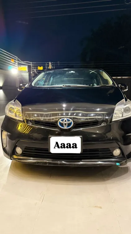 Toyota Prius 2015 for Sale in Lahore Image-1