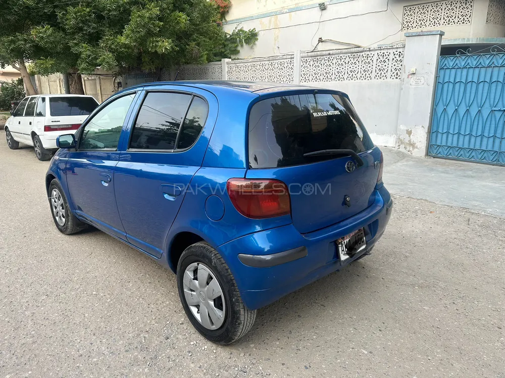 Toyota Vitz 2002 for Sale in Karachi Image-1