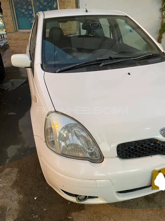 Toyota Vitz 2003 for Sale in Karachi Image-1