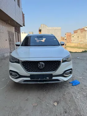 MG HS Trophy 2021