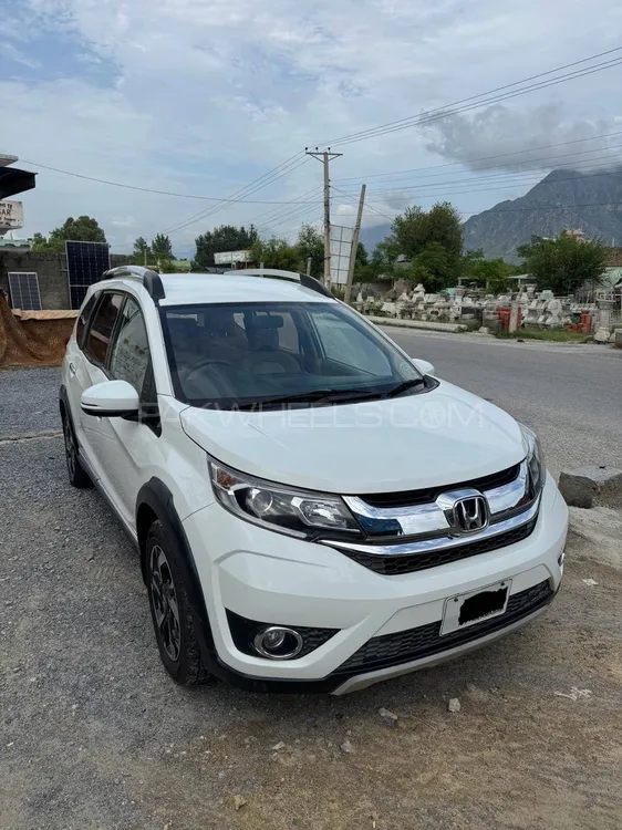 Honda BR-V 2017 for Sale in Mardan Image-1