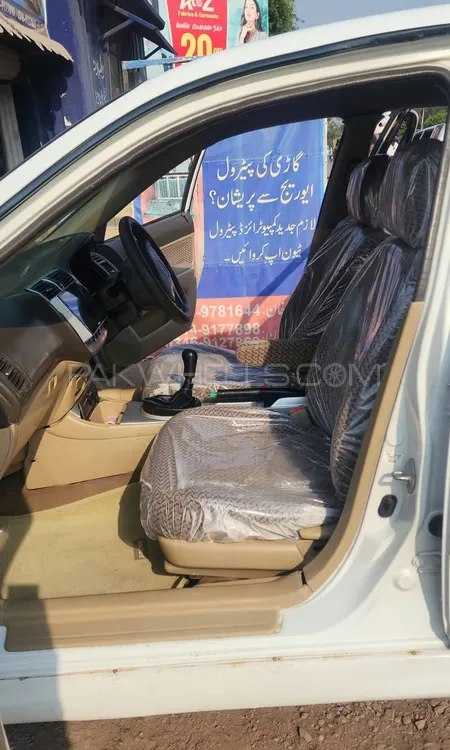 Honda Civic 2005 for Sale in Peshawar Image-1
