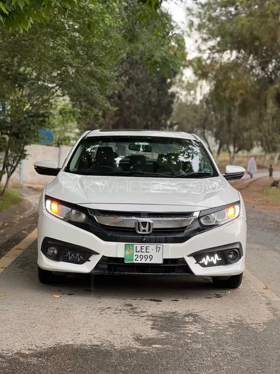 Honda Civic 2017 for Sale in Abbottabad Image-1