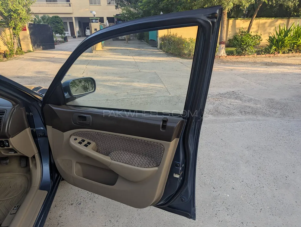 Honda Civic 2005 for Sale in Lahore Honda Civic 2005 for Sale in Lahore Image-15