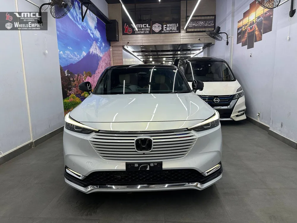 Honda Vezel 2021 for Sale in Karachi Image-1