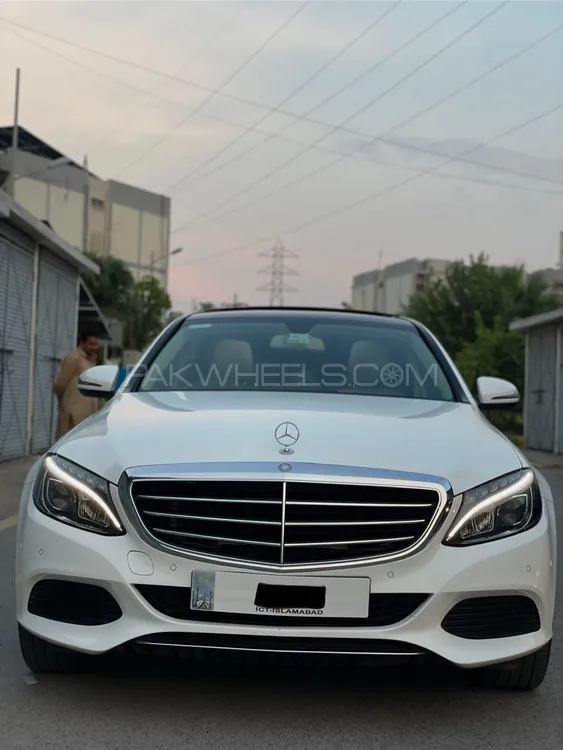 Mercedes Benz C Class 2015 for Sale in Islamabad Image-1