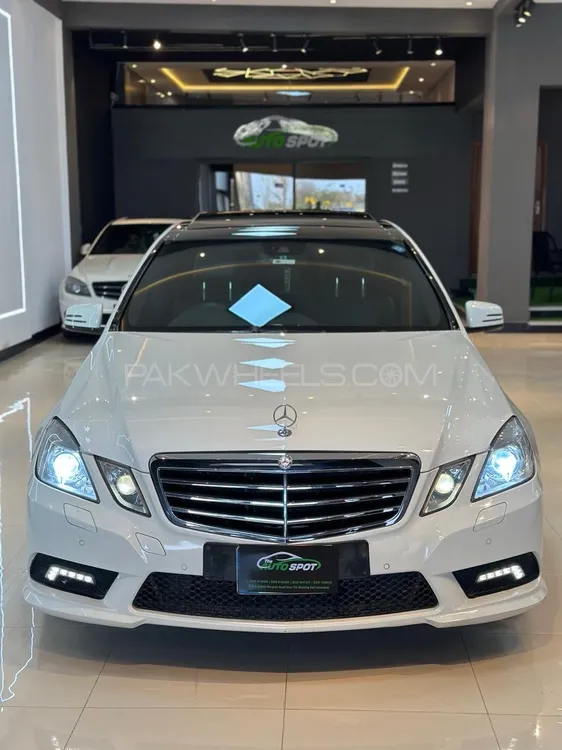 مرسڈیز بینز ای کلاس 2011 for Sale in اسلام آباد Image-1