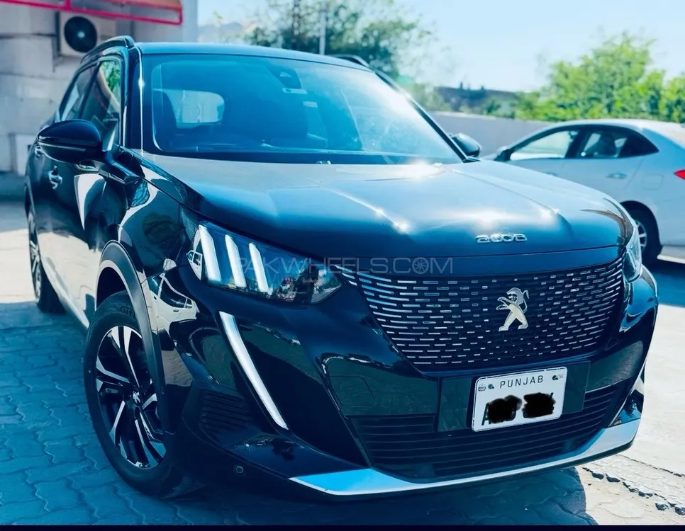 Peugeot 2008 2023 for Sale in Sialkot Image-1