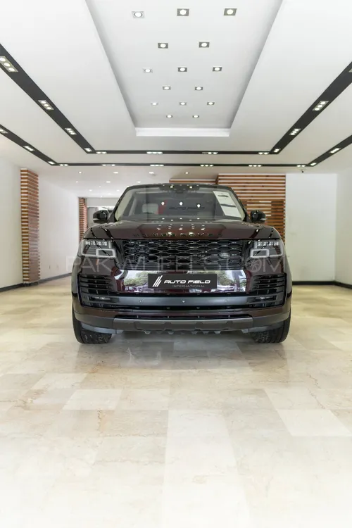 Range Rover Vogue 2018 for Sale in Islamabad Image-1