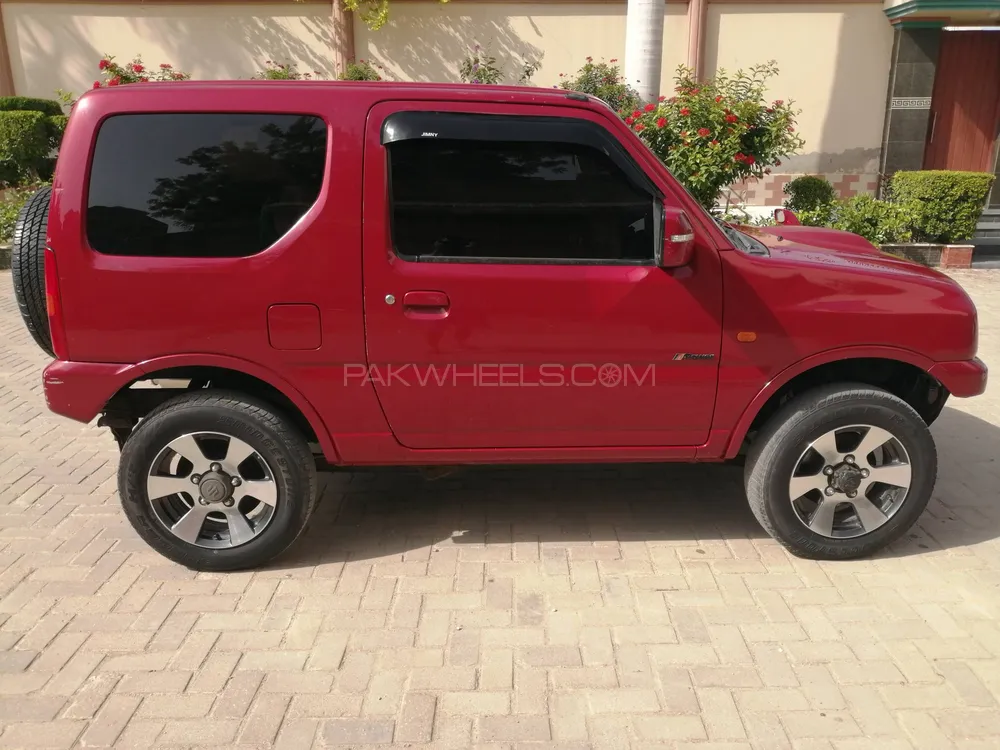 Suzuki Jimny 2011 for Sale in Nawabshah Suzuki Jimny 2011 for Sale in Nawabshah Image-2