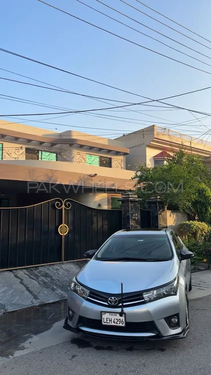 Toyota Corolla 2014 for Sale in Lahore Image-1