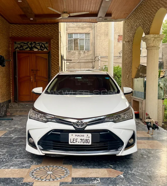 Toyota Corolla 2015 for Sale in Lahore Image-1