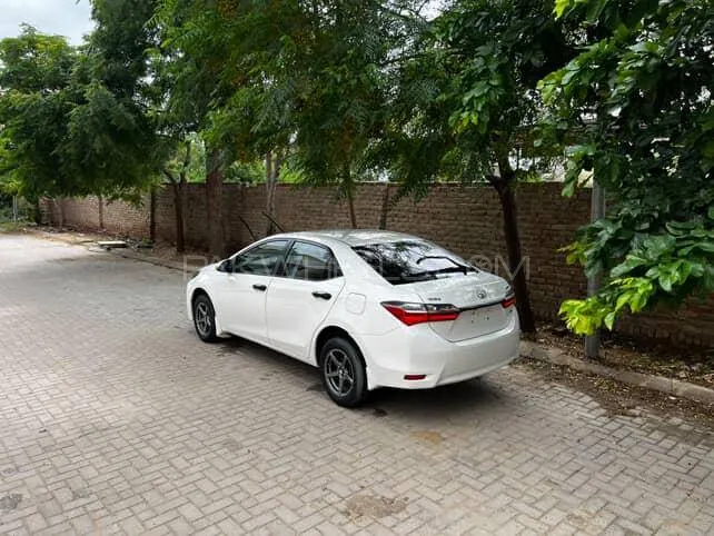 Toyota Corolla 2020 for Sale in Karachi Image-1