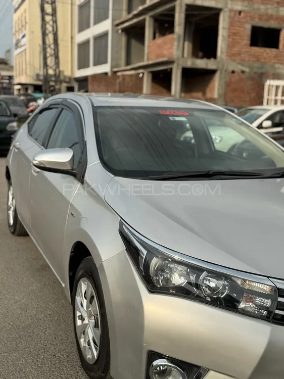 Toyota Corolla 2017 for Sale in Lahore Image-1