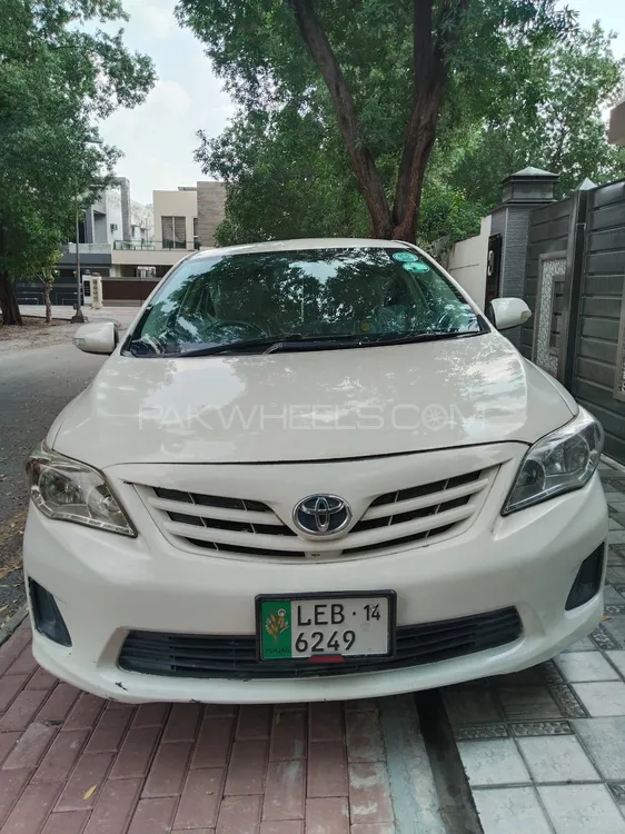Toyota Corolla 2014 for Sale in Lahore Image-1