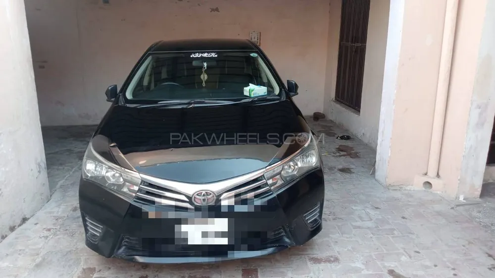 Toyota Corolla 2016 for Sale in Chichawatni Image-1