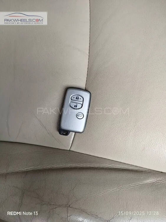 Toyota Prado 2014 for Sale in Karachi Toyota Prado 2014 for Sale in Karachi Image-13