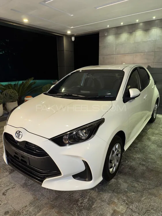 Toyota Yaris Hatchback 2022 for Sale in Lahore Image-1
