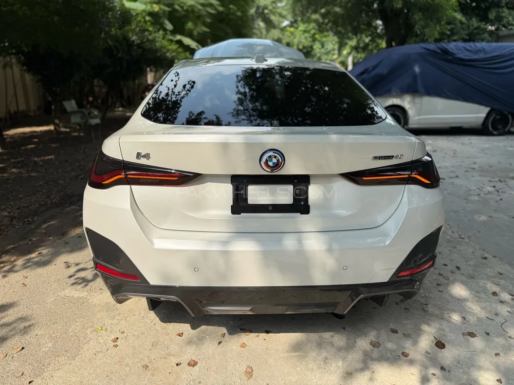 BMW i4 2022 for Sale in Lahore BMW i4 2022 for Sale in Lahore Image-2
