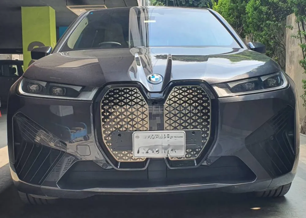 BMW iX 2023 for Sale in Lahore Image-1