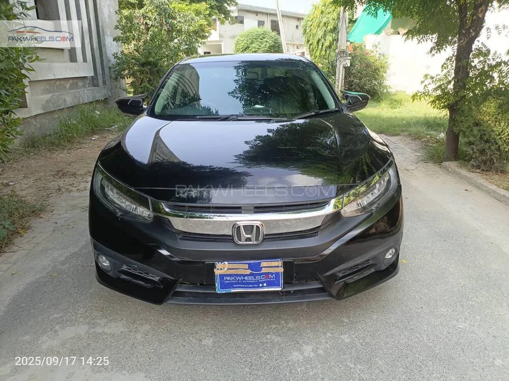 Honda Civic 2020 for Sale in Lahore Image-1