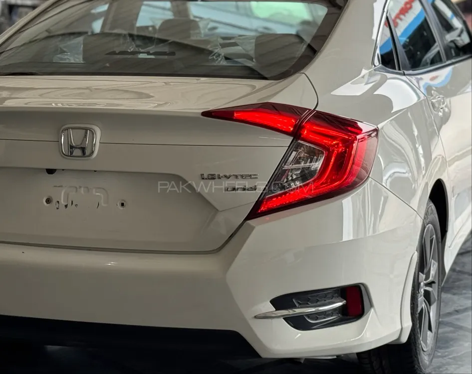 Honda Civic 2021 for Sale in Peshawar Image-1