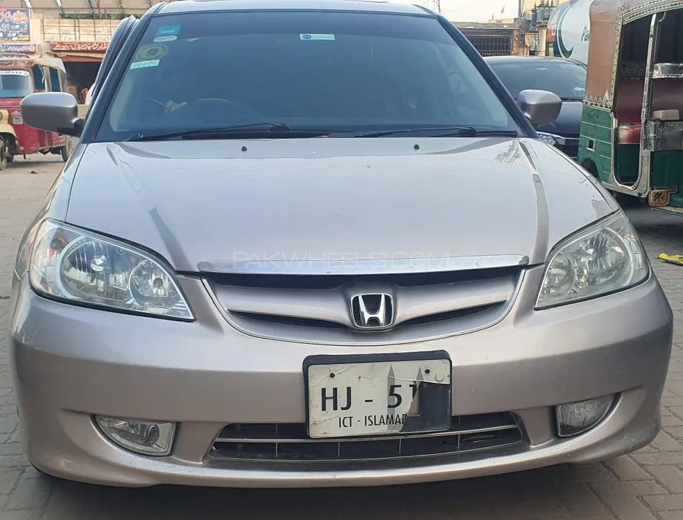 Honda Civic 2004 for Sale in Multan Image-1
