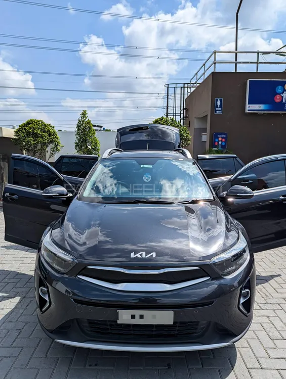 KIA Stonic 2024 for Sale in Lahore Image-1