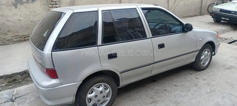 Suzuki Cultus 2005 for Sale in Peshawar Image-1