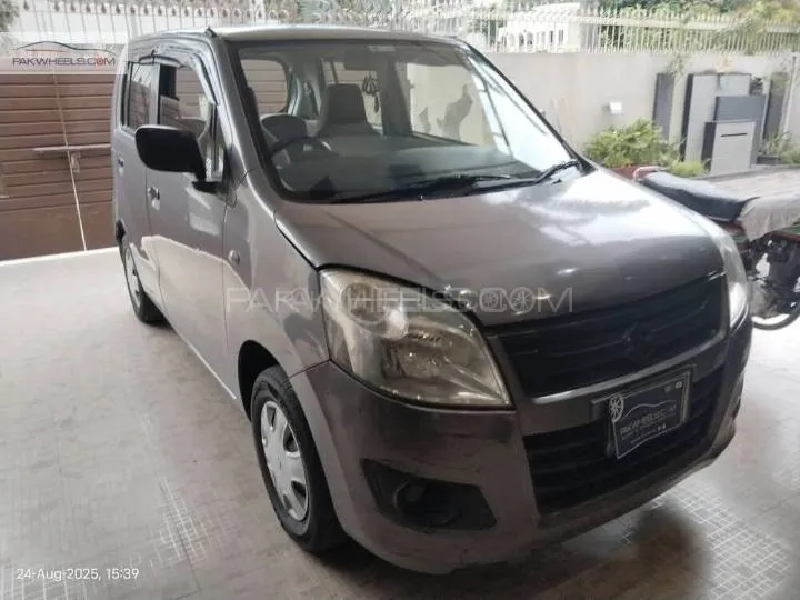 Suzuki Wagon R 2017 for Sale in Lahore Image-1