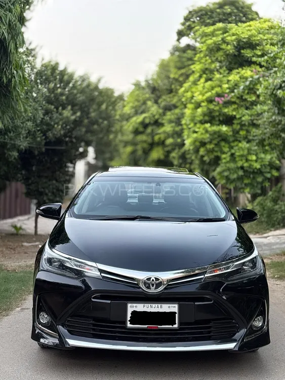 Toyota Corolla 2021 for Sale in Lahore Image-1
