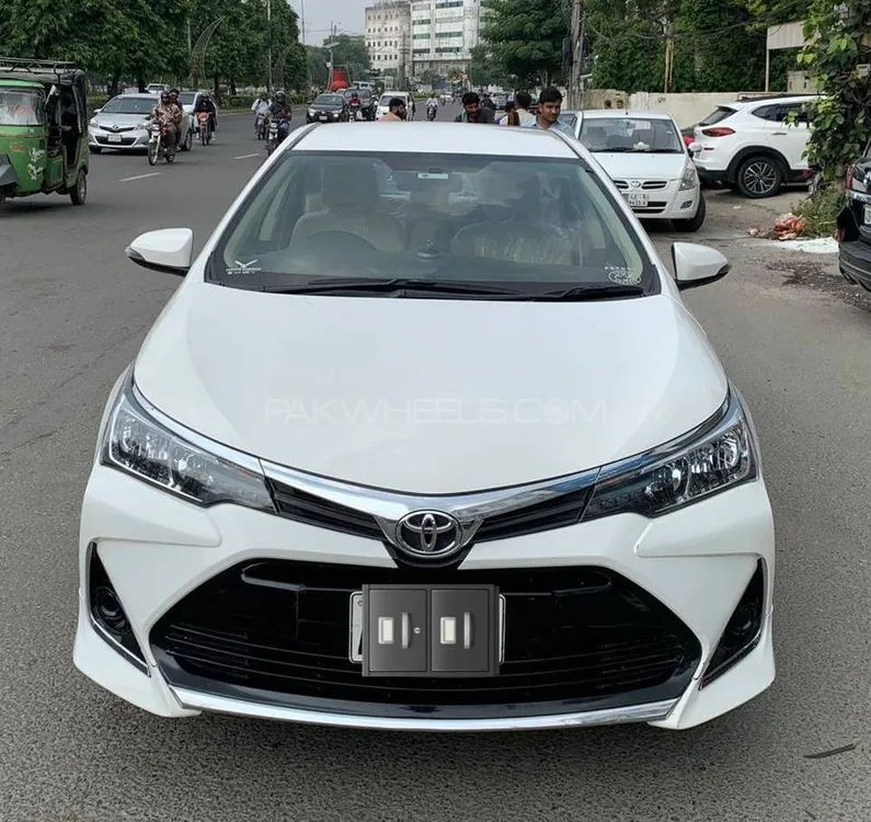 Toyota Corolla 2021 for Sale in Lahore Image-1