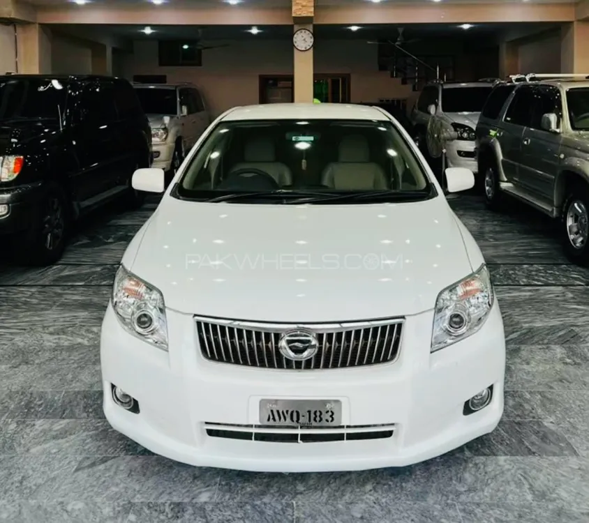 Toyota Corolla Axio 2007 for Sale in Quetta Image-1