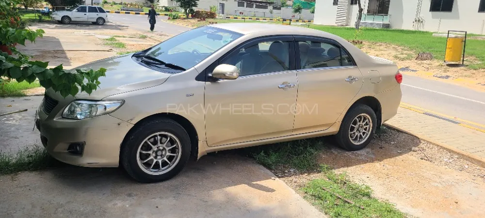 Toyota Corolla 2010 for Sale in Karachi Image-1