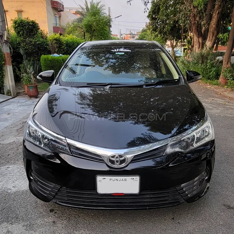 Toyota Corolla 2018 for Sale in Lahore Image-1