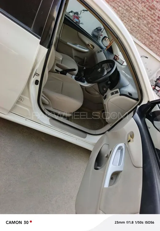 Toyota Corolla 2014 for Sale in Rahim Yar Khan Image-1