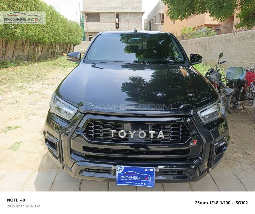 ٹویوٹا ہائیلکس 2025 for Sale in کراچی Image-1