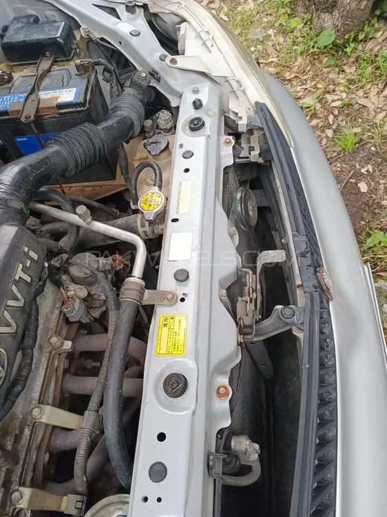 Toyota Platz 2000 for Sale in Lahore Toyota Platz 2000 for Sale in Lahore Image-14