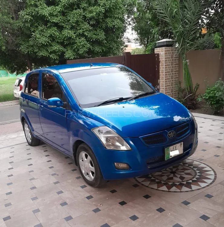FAW V2 2017 for Sale in Lahore Image-1
