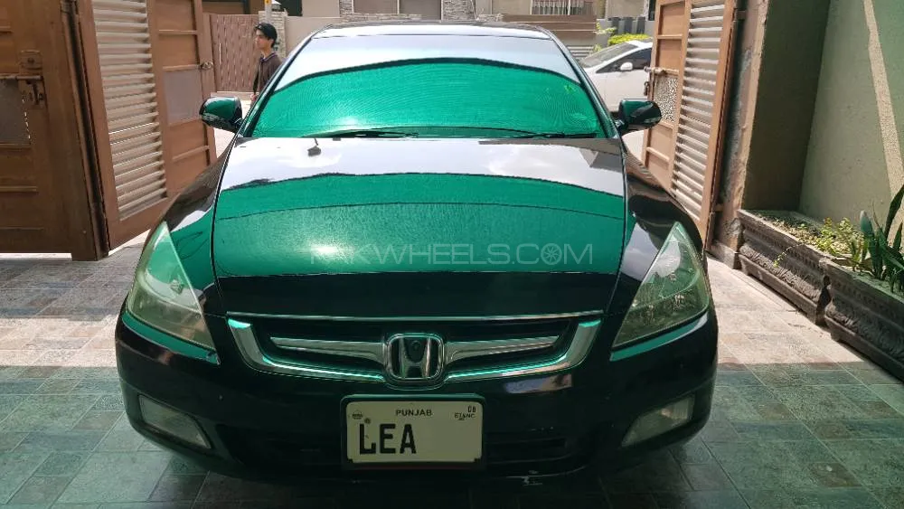 Honda Accord 2006 for Sale in Lahore Image-1