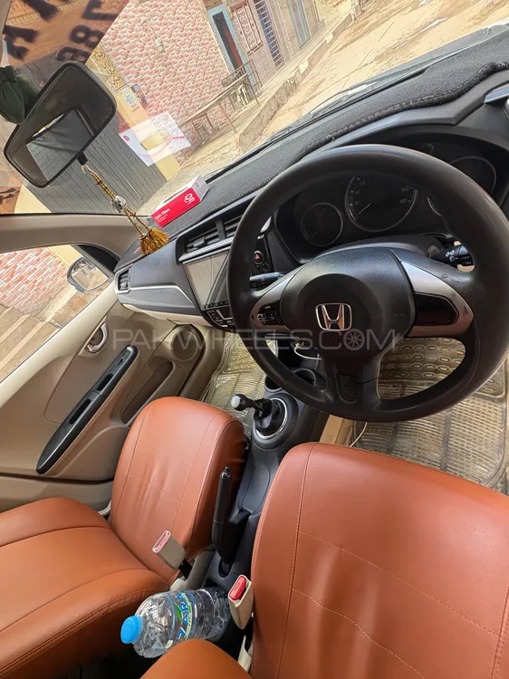 Honda BR-V 2019 for Sale in Nawabshah Image-1