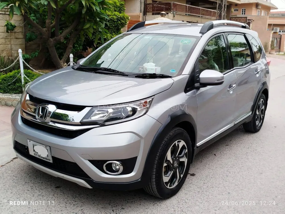 Honda BR-V 2018 for Sale in Islamabad Image-1