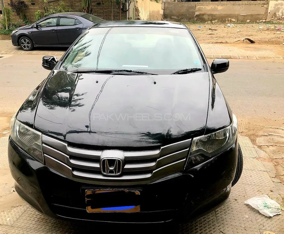 Honda City 2011 for Sale in Karachi Image-1