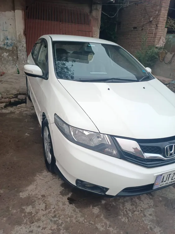 Honda City 2018 for Sale in Faisalabad Image-1
