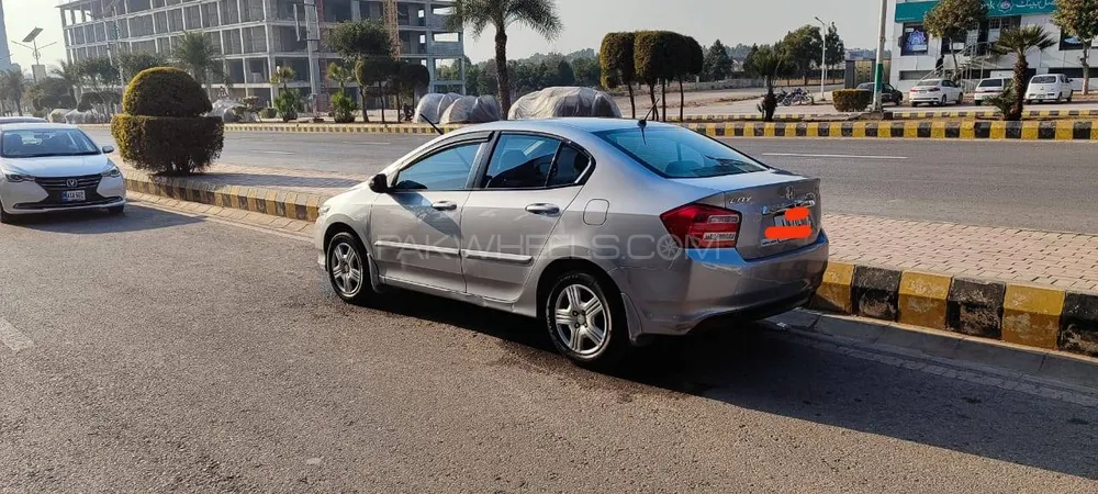 Honda City 2018 for Sale in Islamabad Image-1