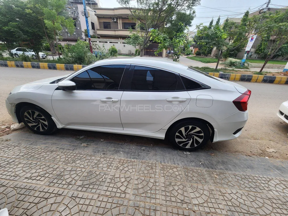 Honda Civic 2016 for Sale in Karachi Image-1