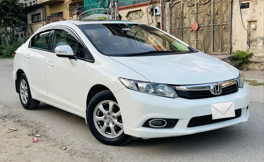 Honda Civic 2015 for Sale in Islamabad Image-1